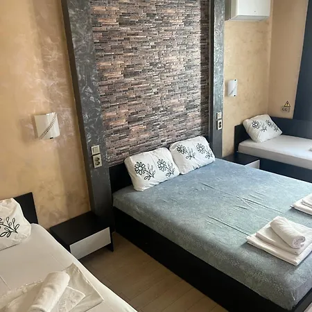 Two Bedroom In Pollo Complex In Sunny
